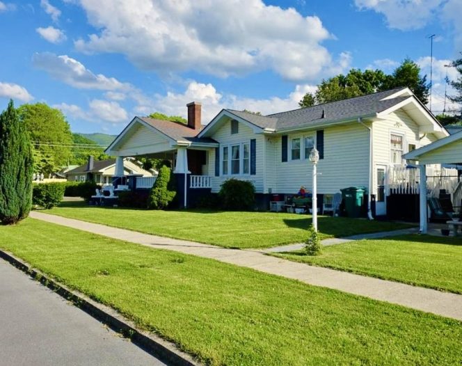 An Amazing Roof Replacement in Erwin, Tennessee