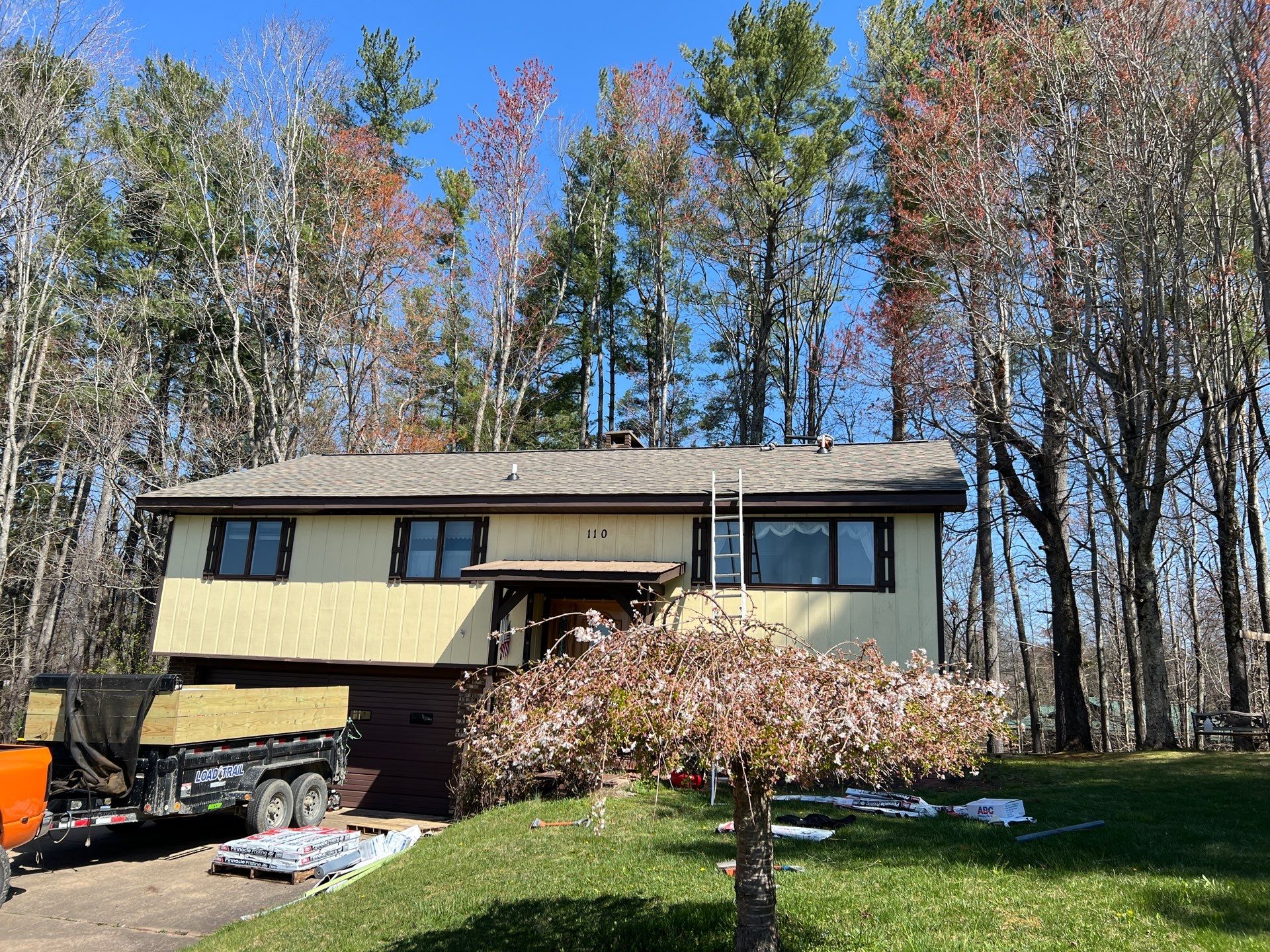 Residence Roofing & Restoration’s Efficient Wind Damage Roof Replacement