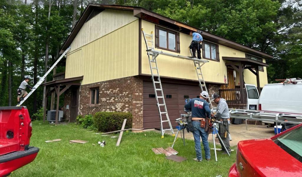 Storm Damage Repairs on Fascia and Soffit in Unicoi, TN